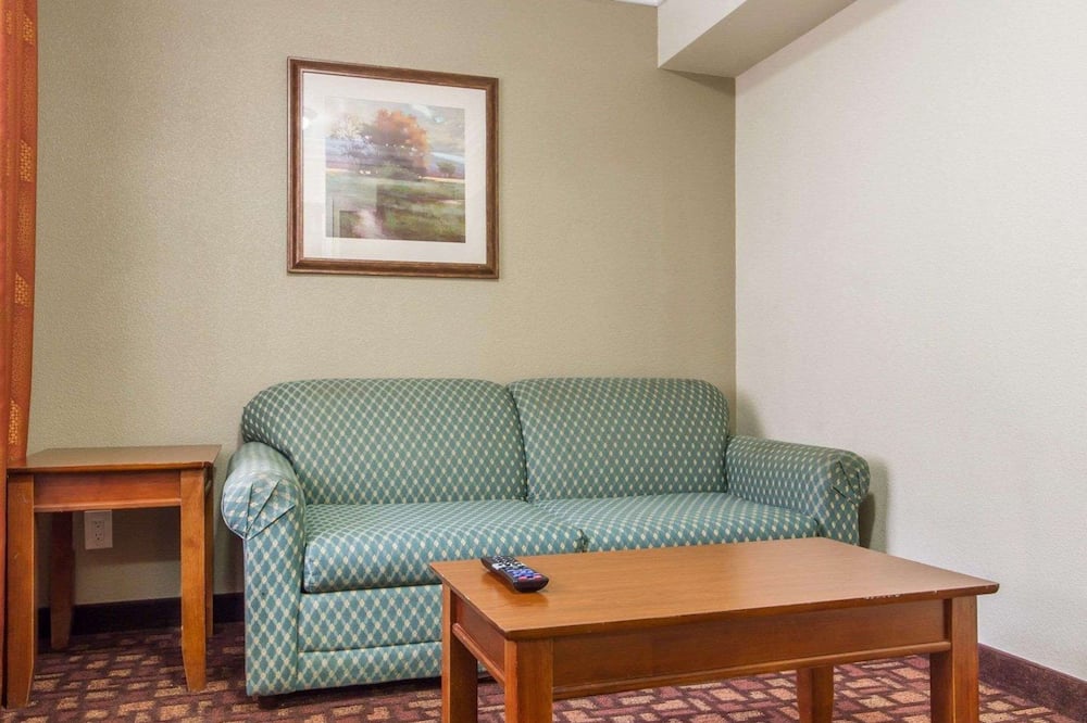 クオリティ イン サクラメント コンベンション センター 写真