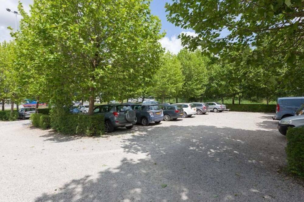 Flanders Lodge Hotel 写真