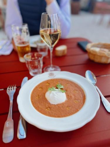 HOTEL DE L'ABBAYE DE LONGPONT 写真