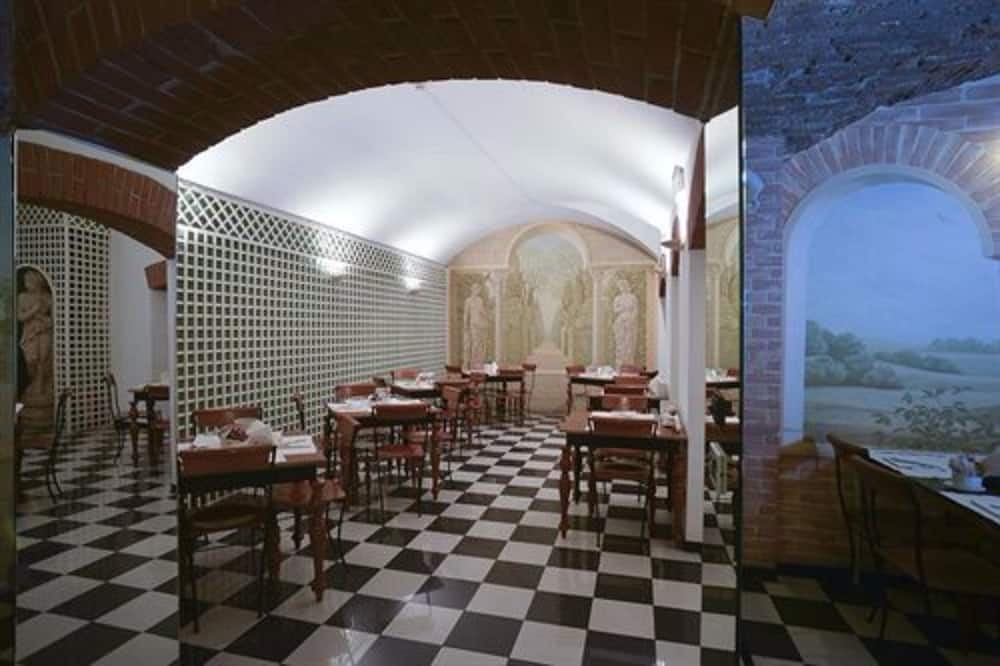 ヅァンホテル トレ ヴェッチ 写真