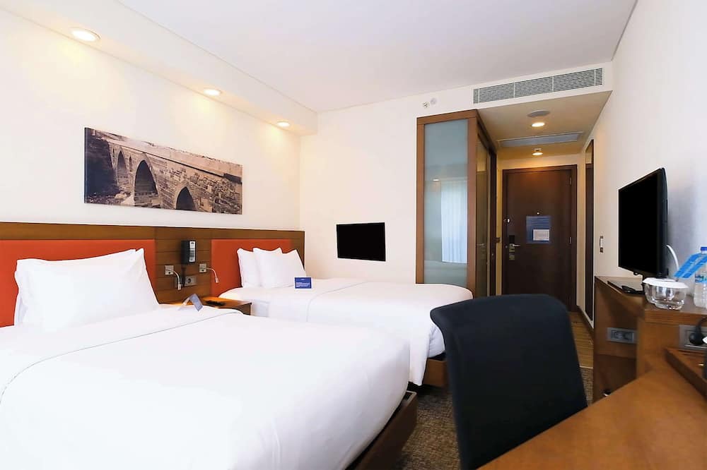 ハンプトン バイ ヒルトン サムスン 写真