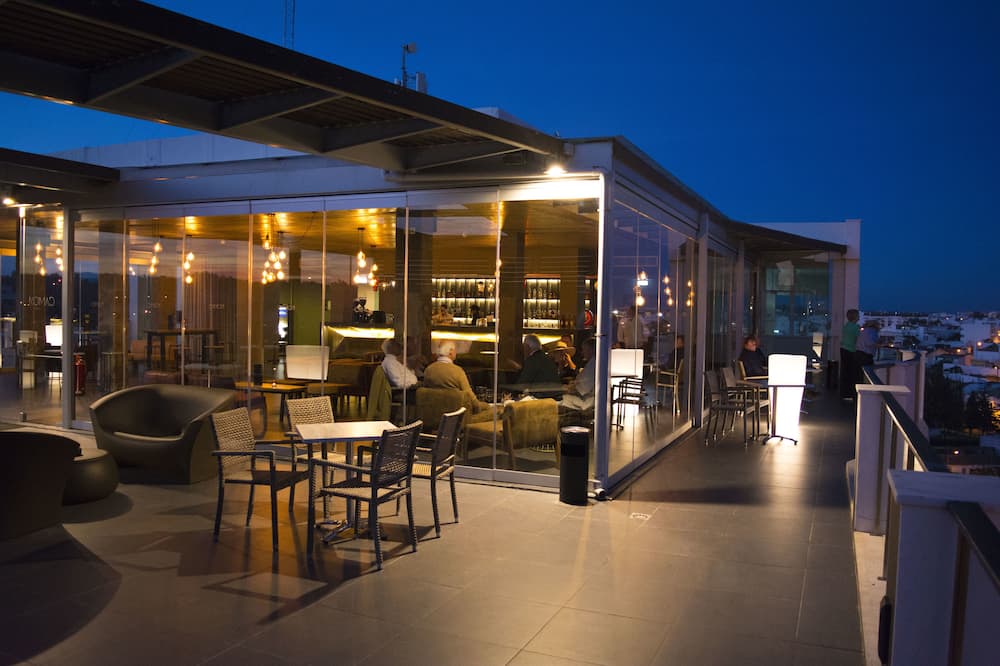 AP マリア ノヴァ ラウンジ - アダルト フレンドリー 写真