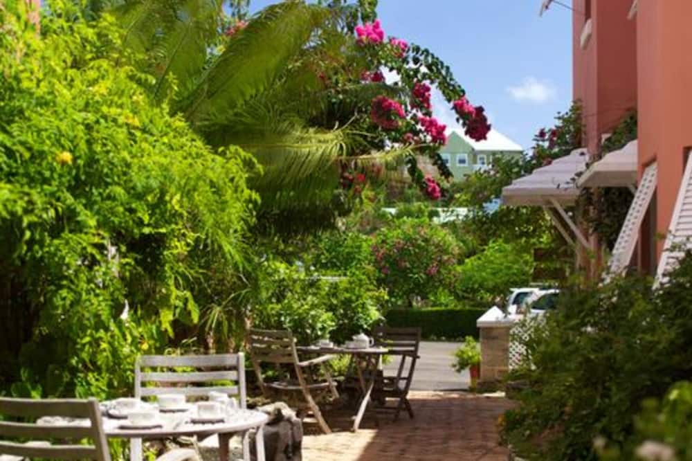 ロイヤル パームス ホテル 写真