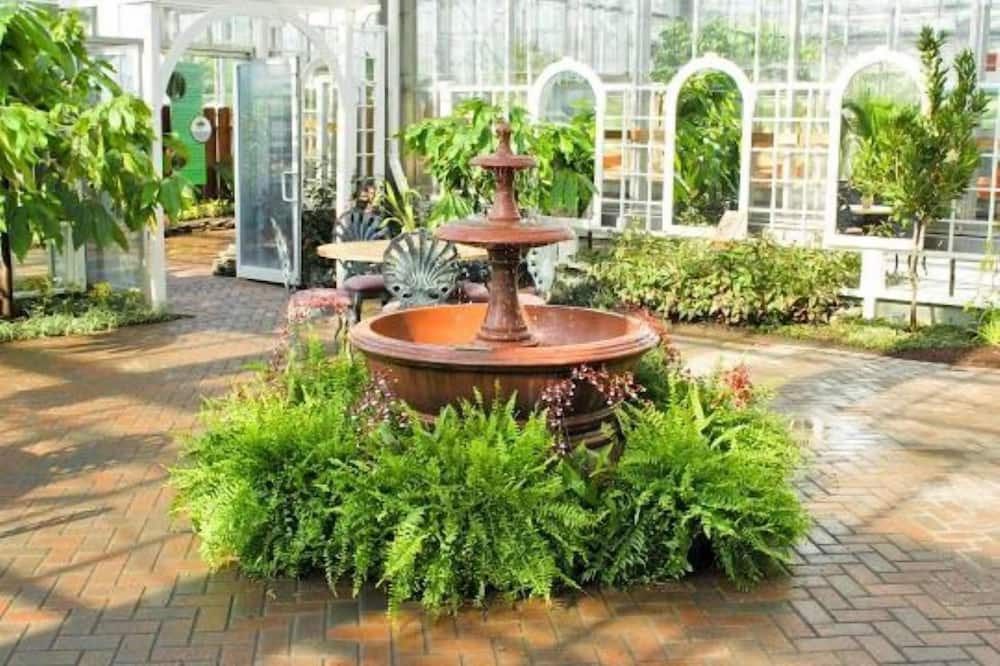 コンフォート  イン グランド ラピッズ エアポート 写真