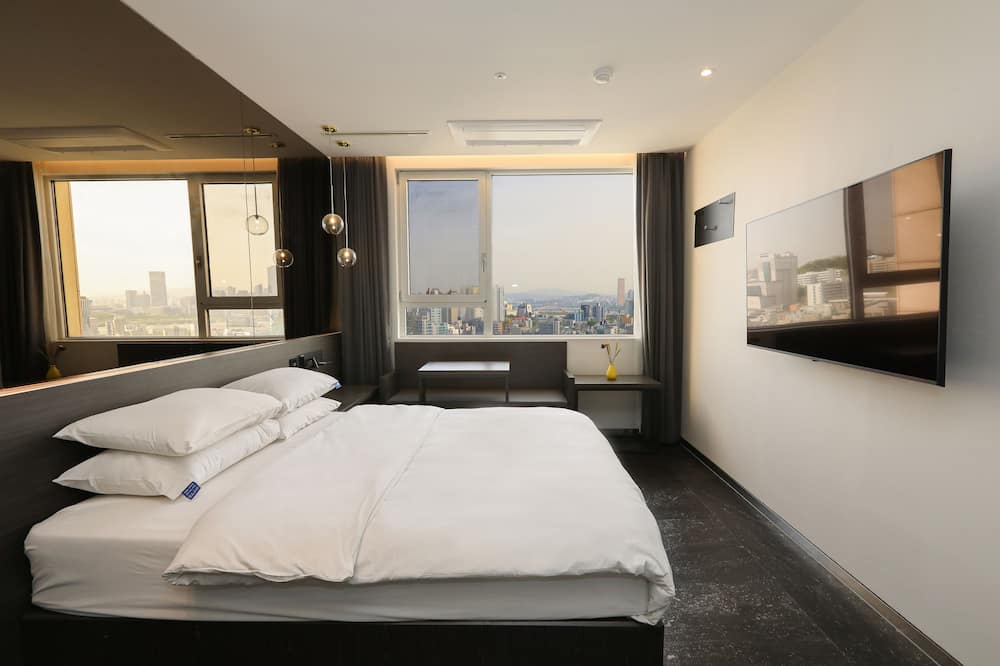 ホテル ザ デザイナーズ ホンデ 写真