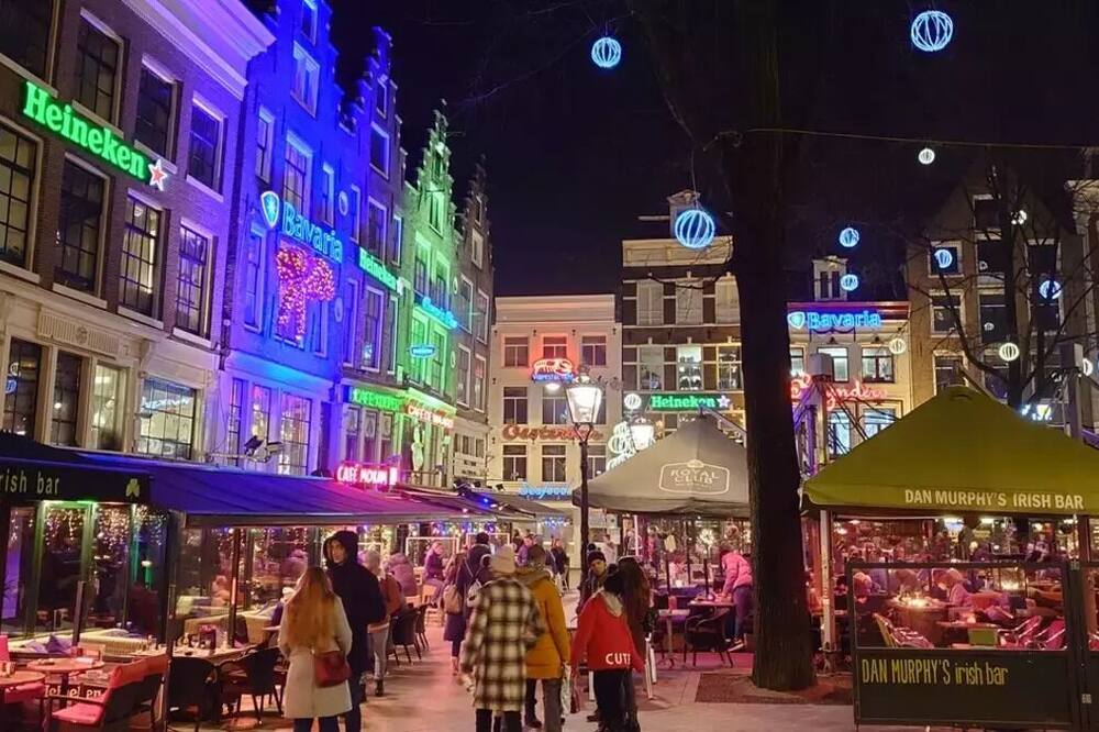 ホテル セバスティアンズ 写真