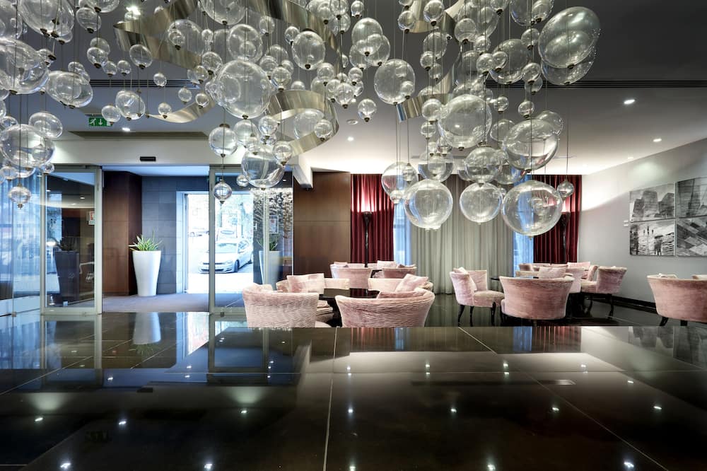 ユーロスターズ ホテル ダス レトラス 写真