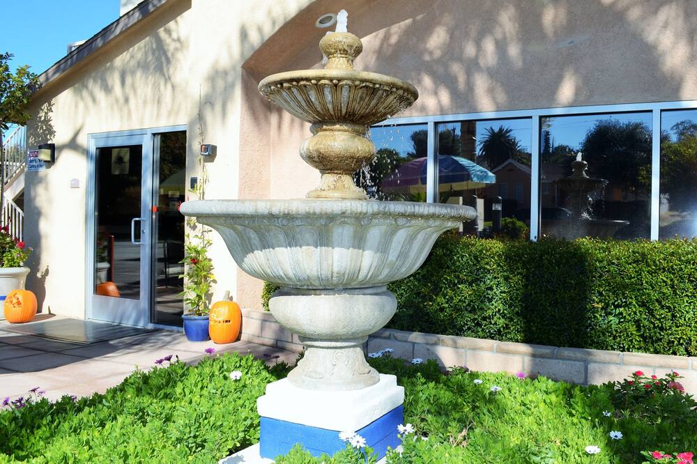 ローマ リンダ イン 写真