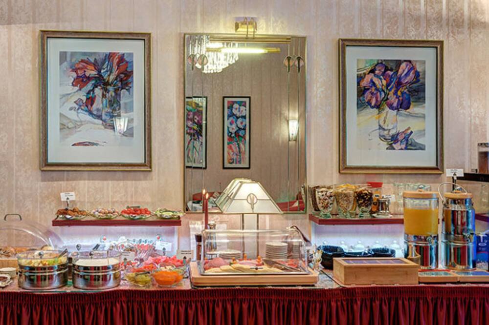 Astoria Hotel 写真