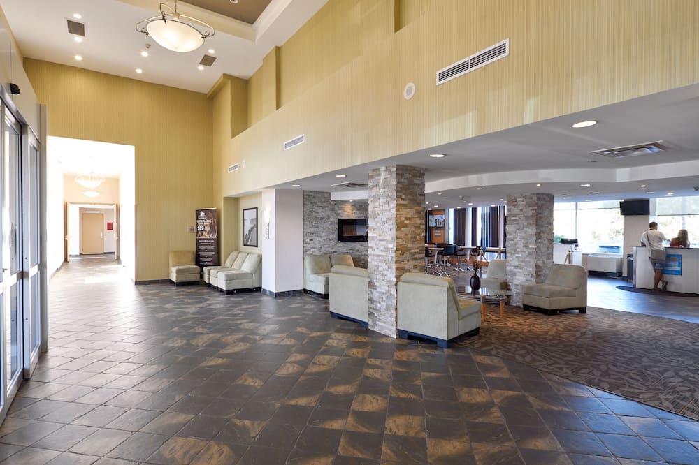 ザ オークス ホテル オーバールッキング ザ フォールズ 写真