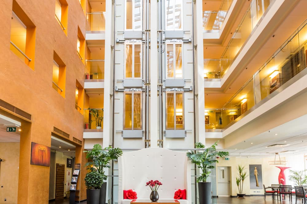 Avalon Hotel & Conferences 写真