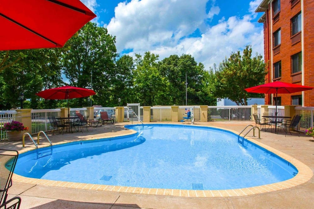 スリープ イン ナッシュビル - ブレントウッド - クール スプリングス 写真