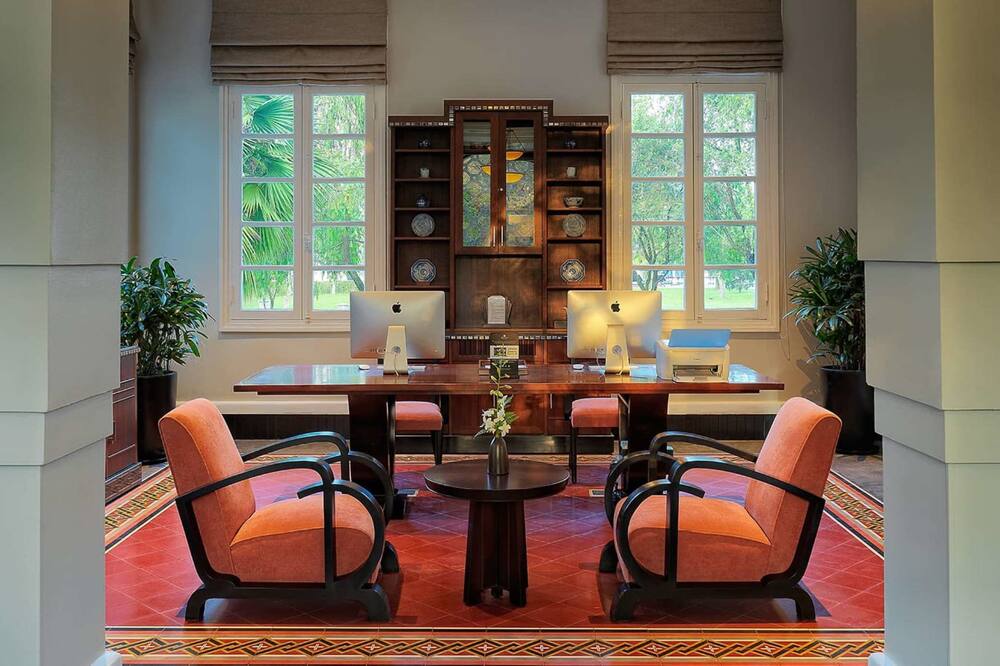 アゼライ ラ レジデンス フエ 写真