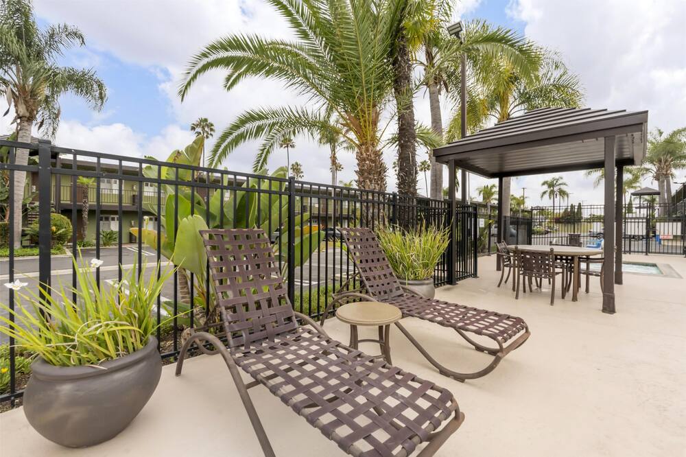 ベストウェスタン プラス パビリオンズ 写真