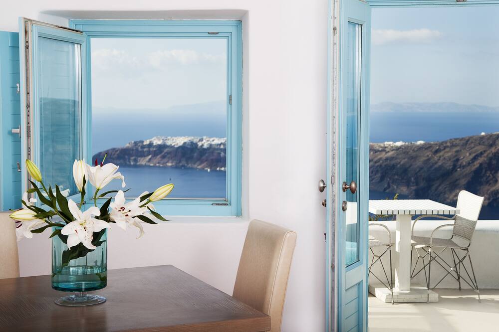 ホワイト サントリーニ 写真