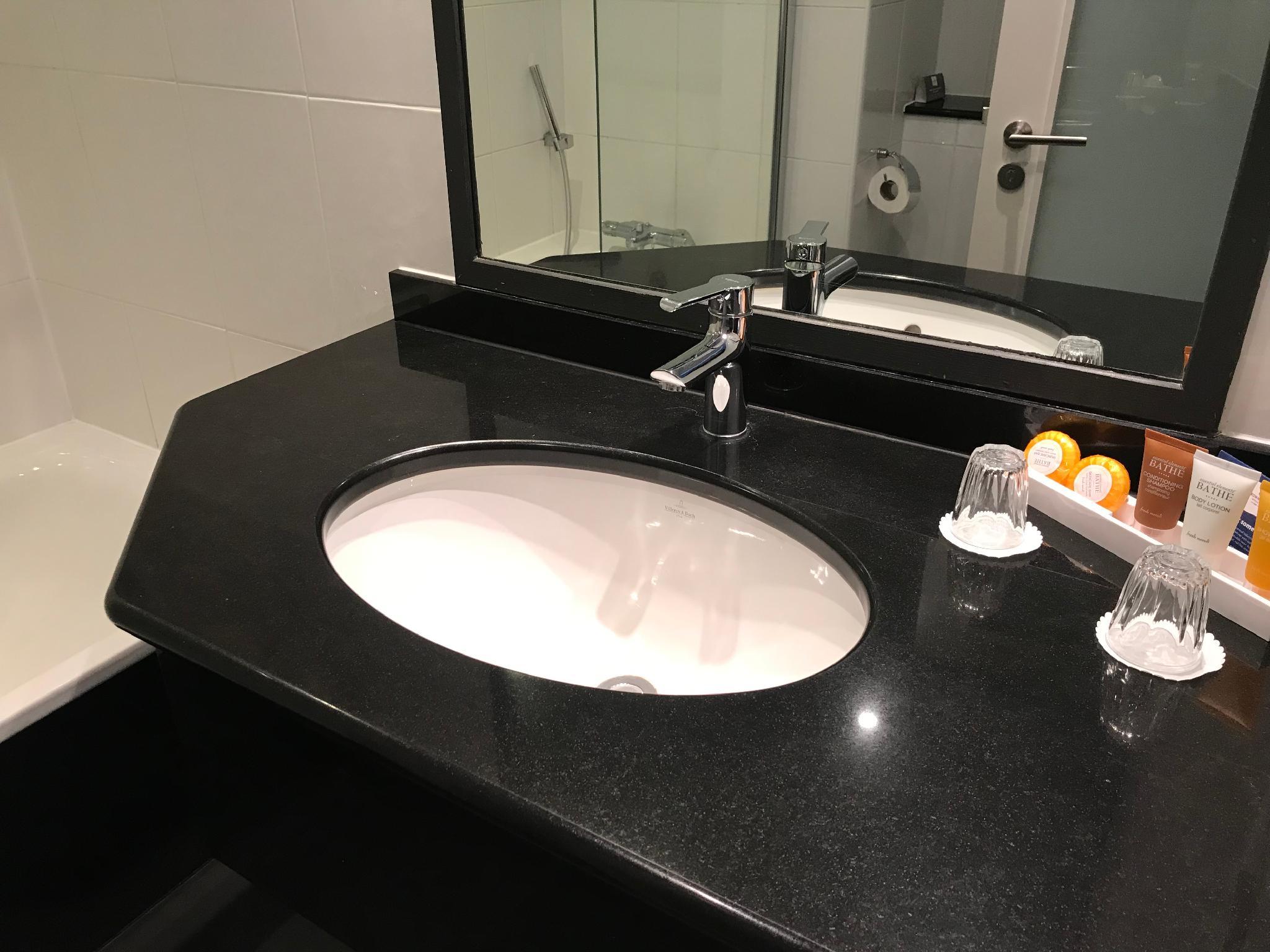 クラウンプラザ ストラトフォード アポン エイヴォン バイ IHG 写真