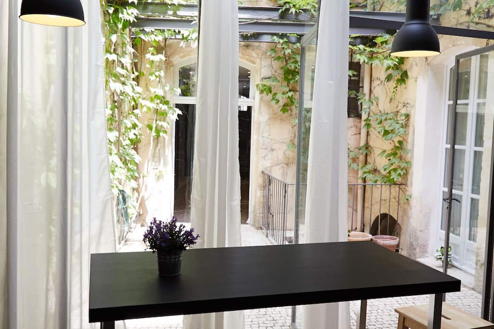 ラ レジデンス アルル センター 写真