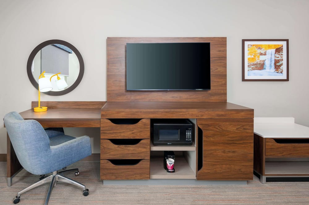 ハンプトン イン & スイーツ マーフリーズボロ 写真