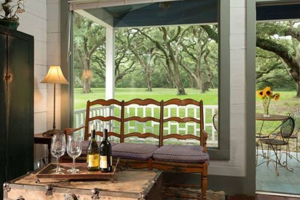 ブリスウッド B&B ランチ 写真