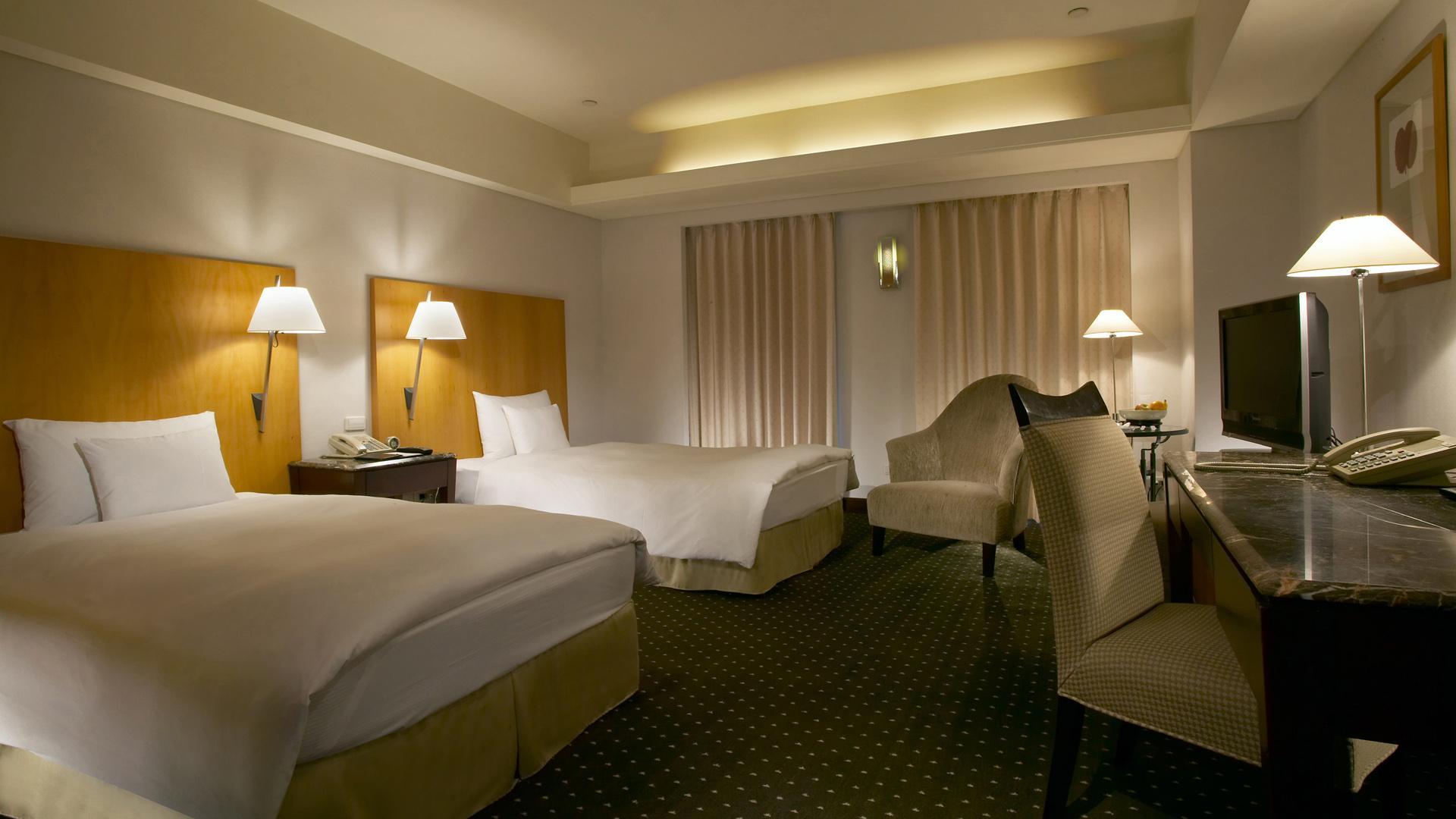 テンパス ホテル 写真