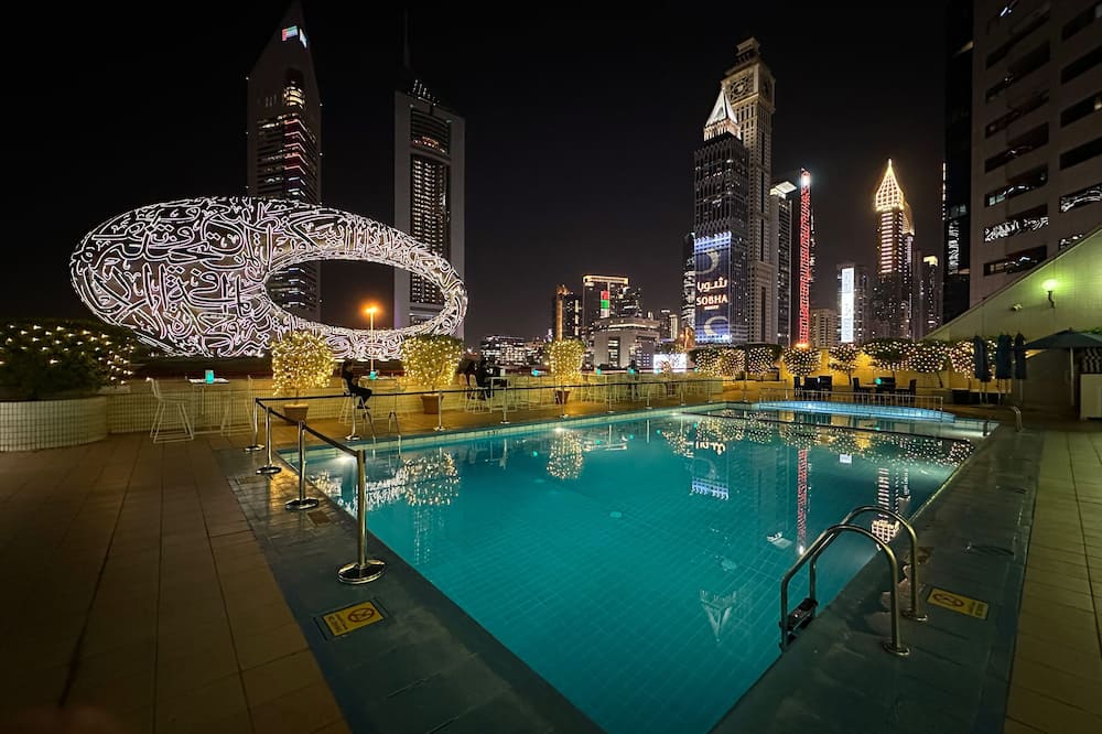 ミレニアム プラザ ダウンタウン ドバイ 写真