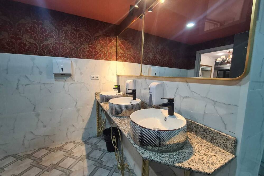 グランド アルビール ホテル 写真