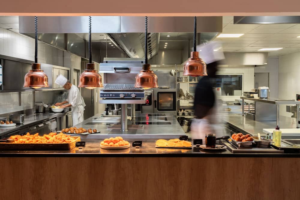 クラウン プラザ パリ レピュブリック バイ IHG 写真