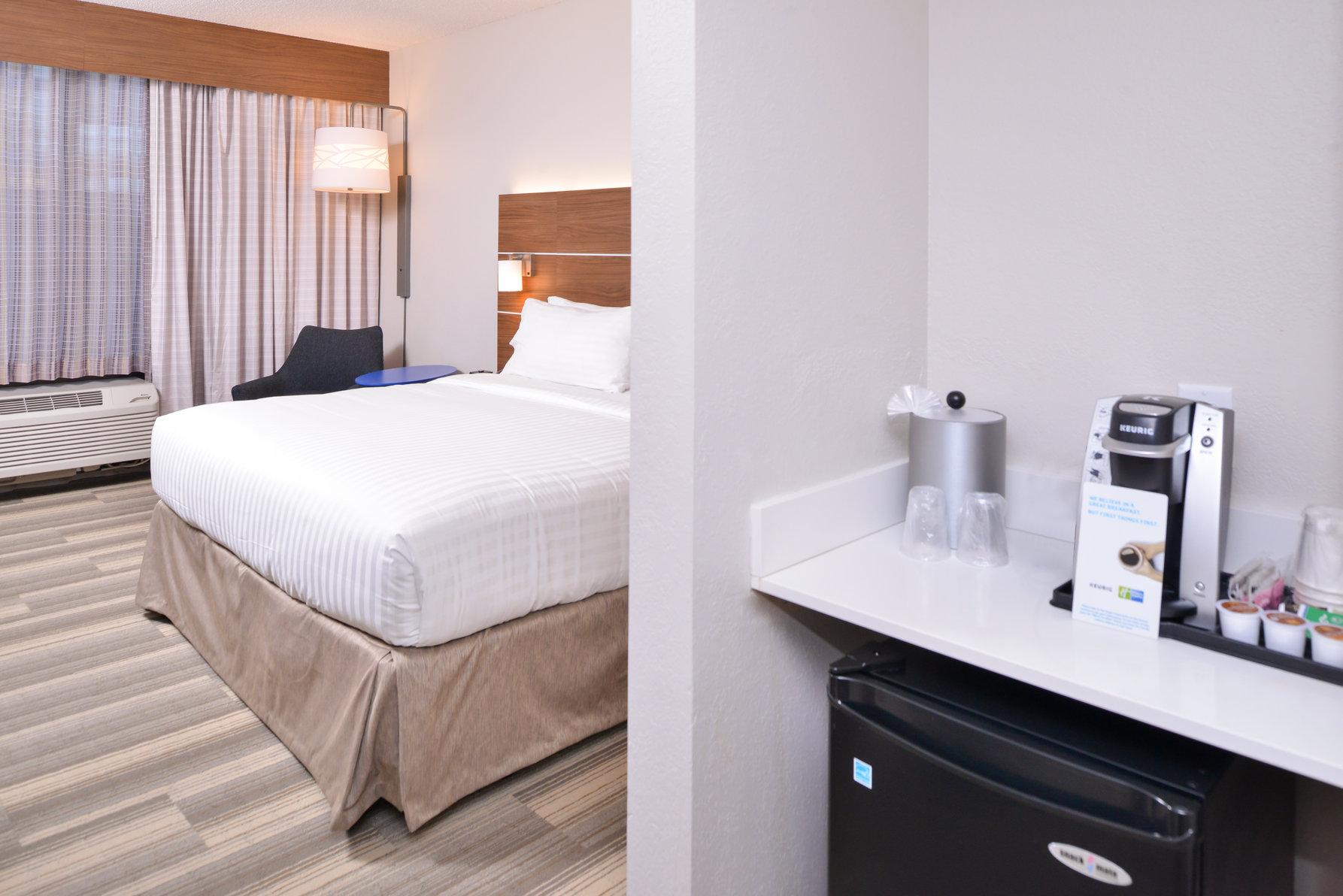 ホリデイ イン エクスプレス ホテル ＆ スイーツ インディアナポリス ダウンタウン コンベンション センター エリア バイ IHG 写真