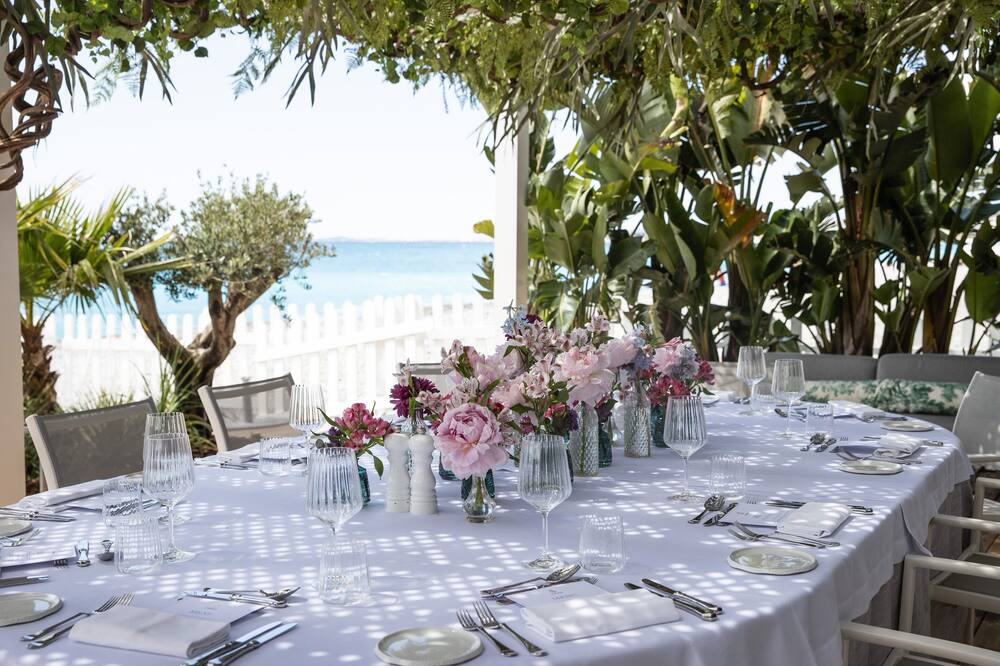 ホテル ネグレスコ 写真