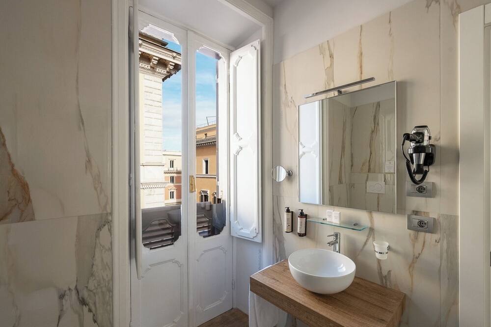 ホテル カラヴィータ 写真