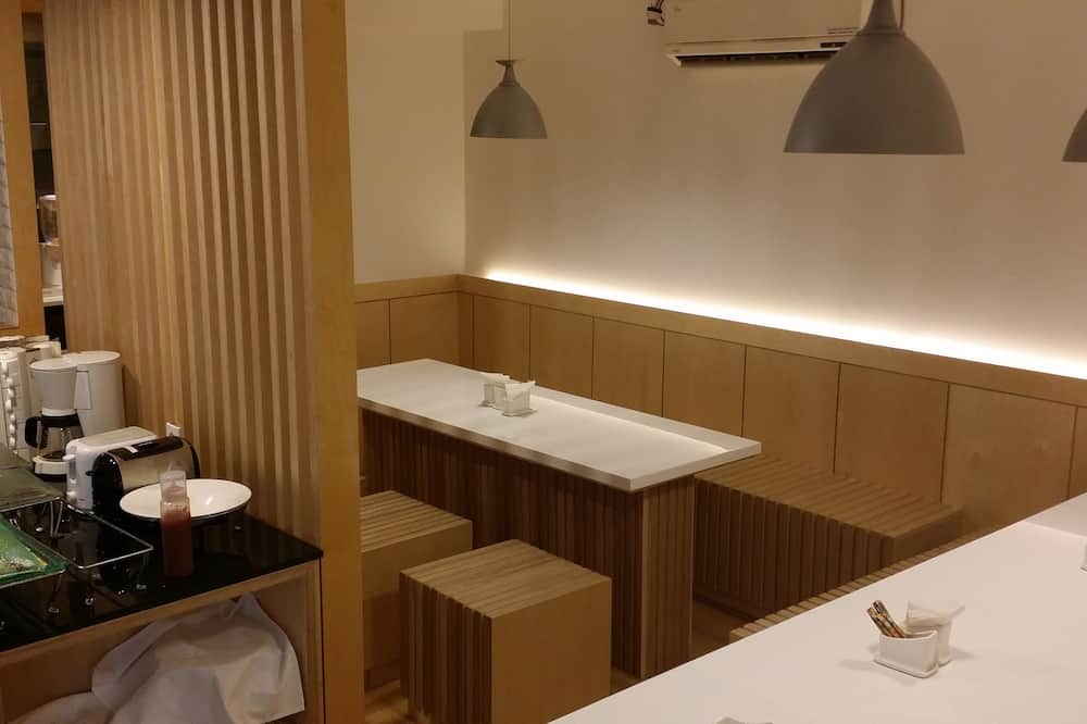 ホテルコージー ミョンドン 写真