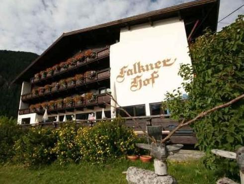 ホテル ファルネホフ 写真