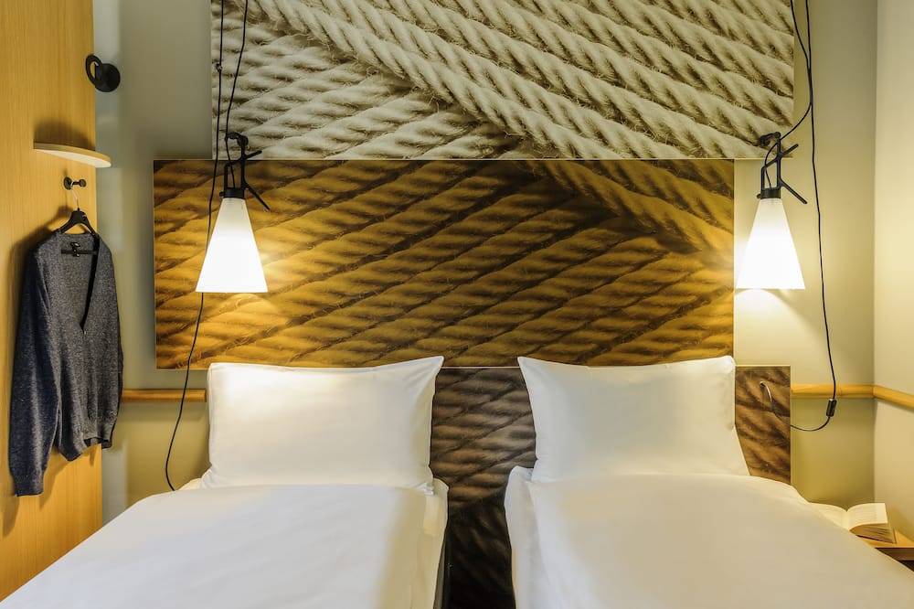 イビス ロンドン ドックランズ カナリー ワーフ 写真