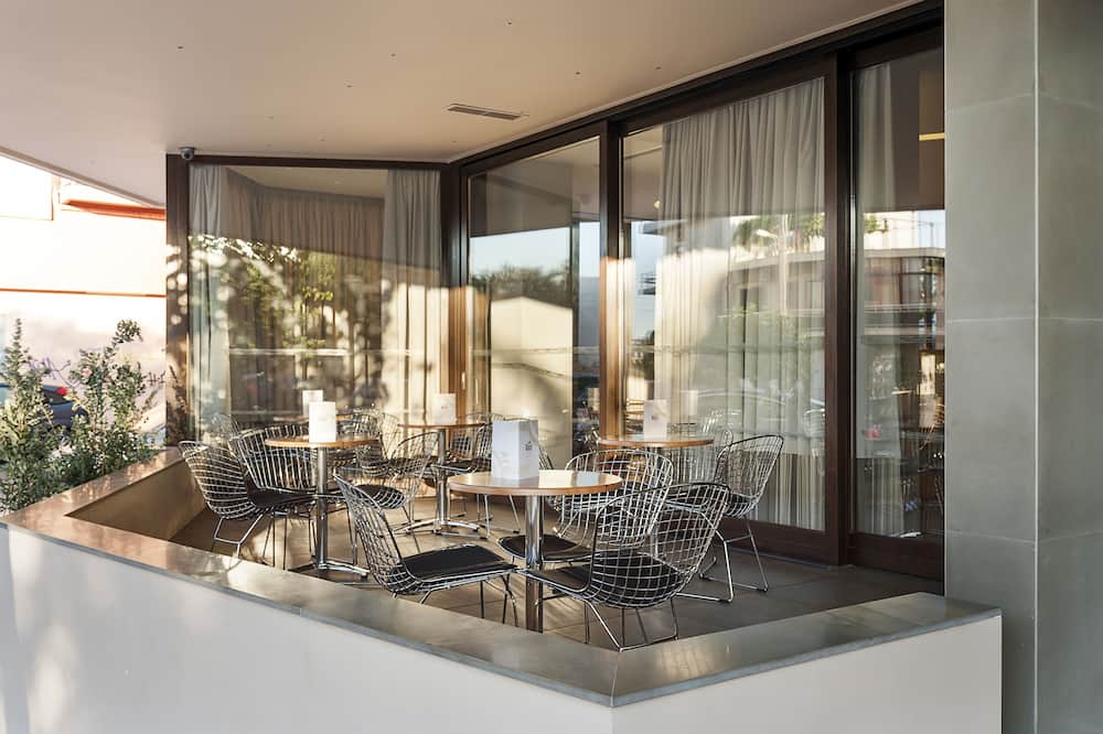 クリティ ホテル 写真