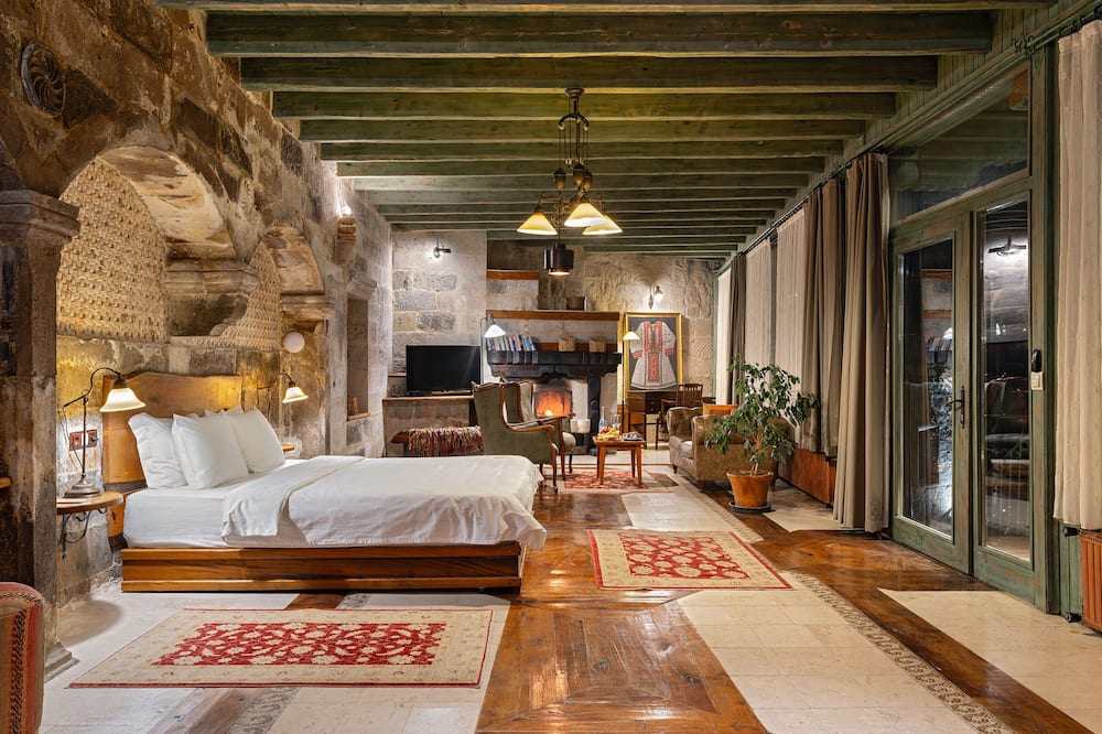 ケレベクスペシャルケイブホテル＆スパ 写真