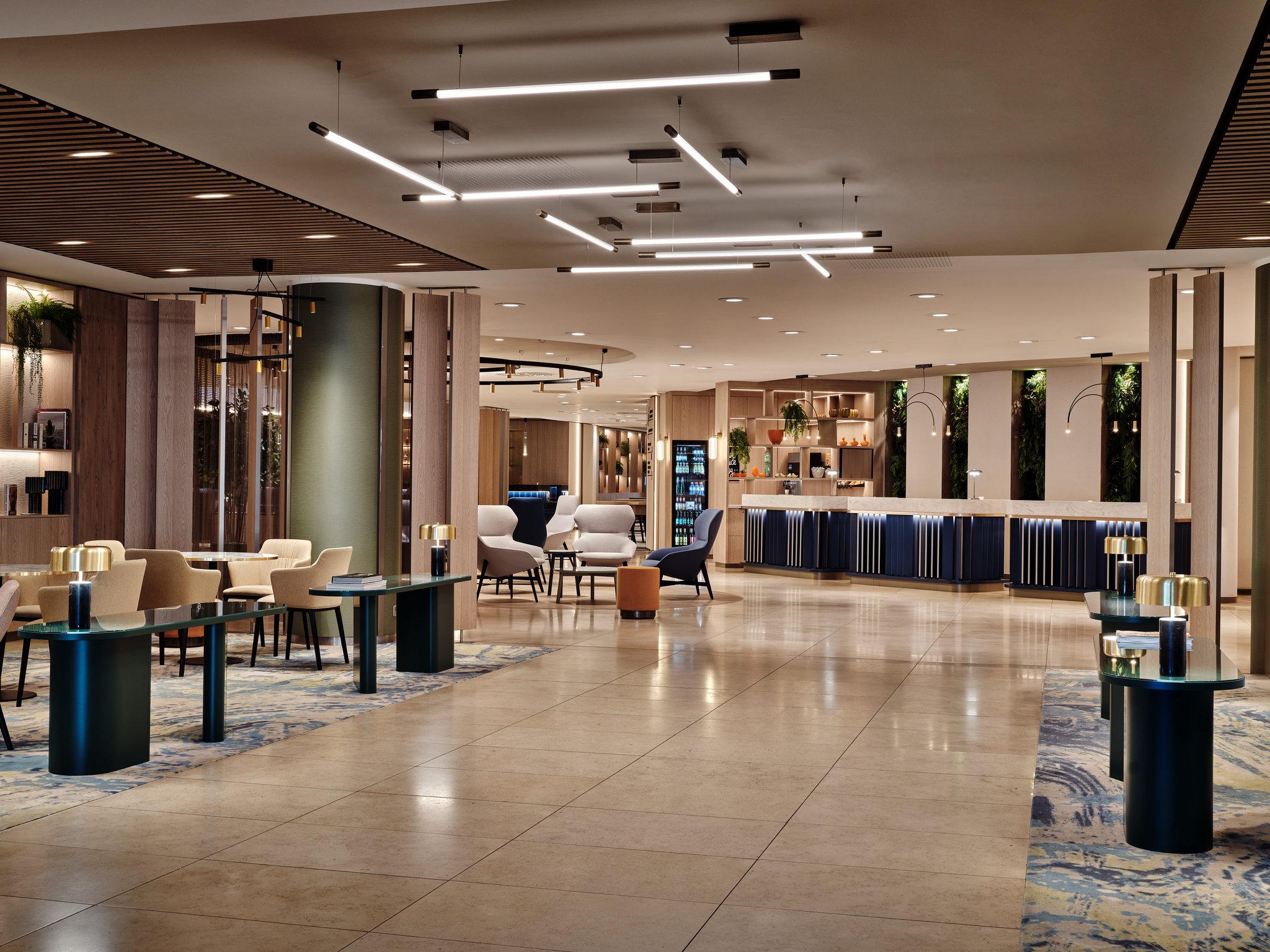 クラウン プラザ ブラチスラヴァ バイ IHG 写真