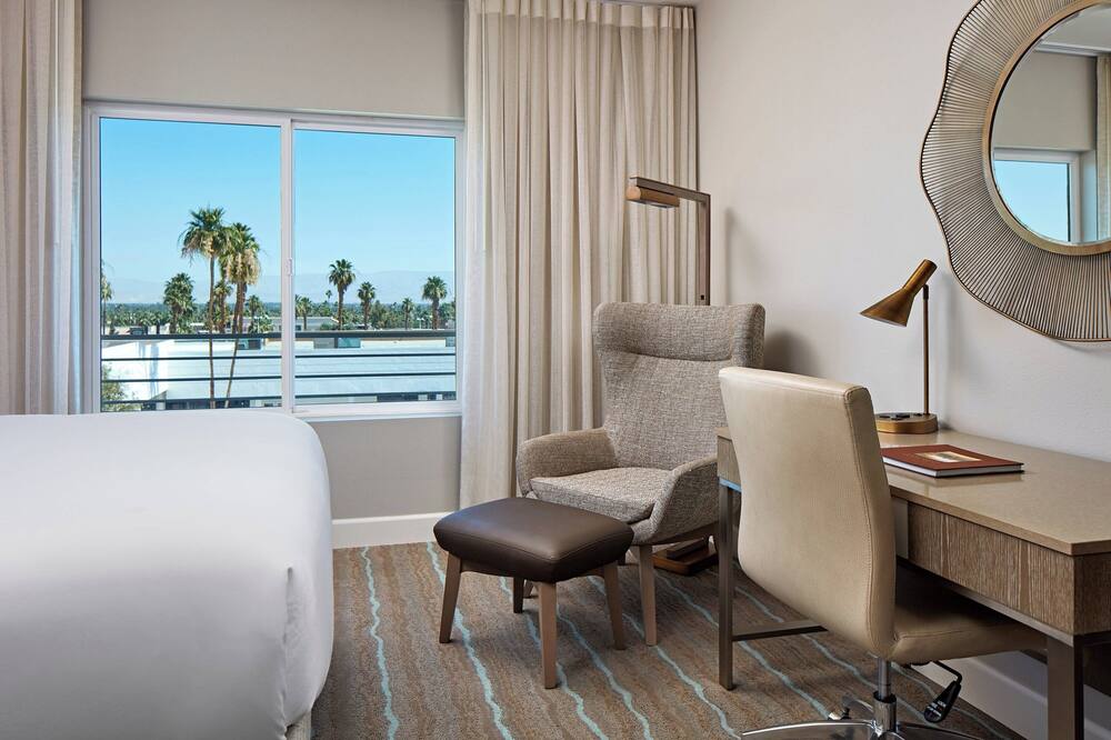 HOTEL PASEO, Autograph Collection 写真