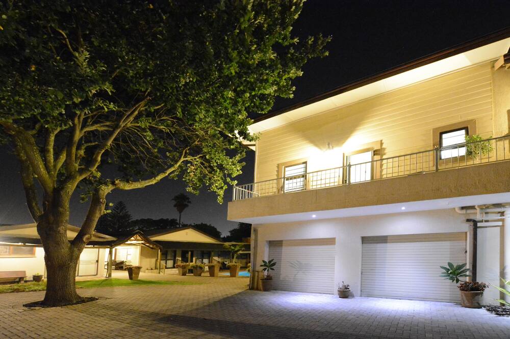 バルモラル ロッジ 写真