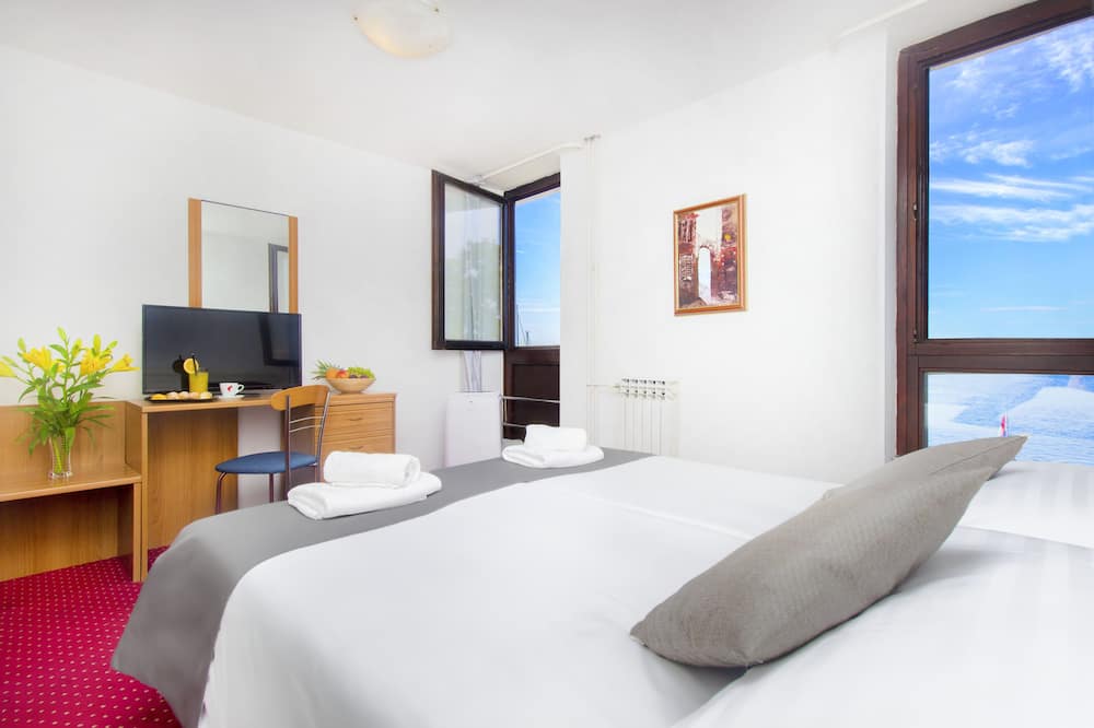 Hotel Jadran Šibenik 写真