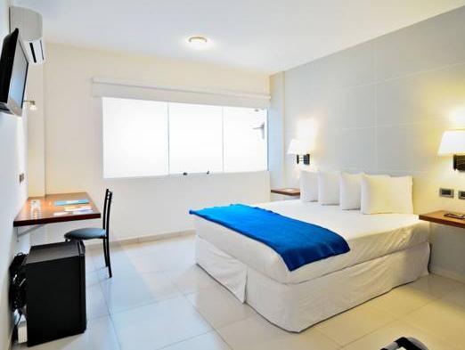 ホテル LP コロンバス 写真