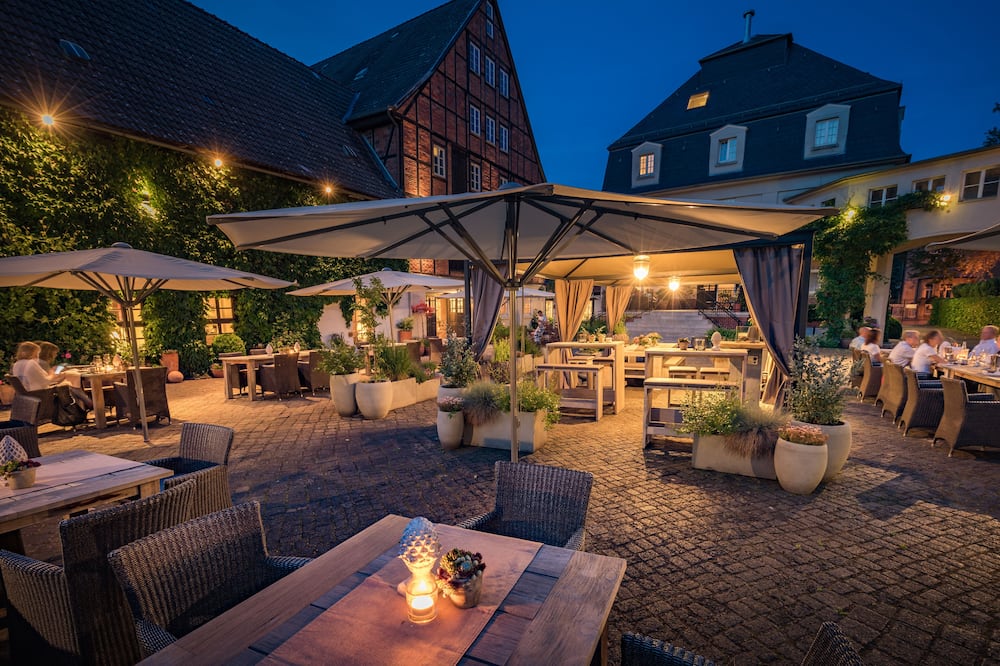 ロマンティック ホテル アム ブリュール 写真