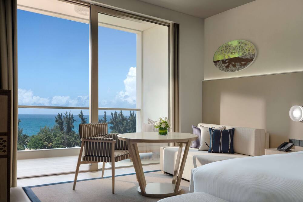 The Mermoon Resort  Hainan Tufu Bay, Tapestry Collection by Hilton 写真