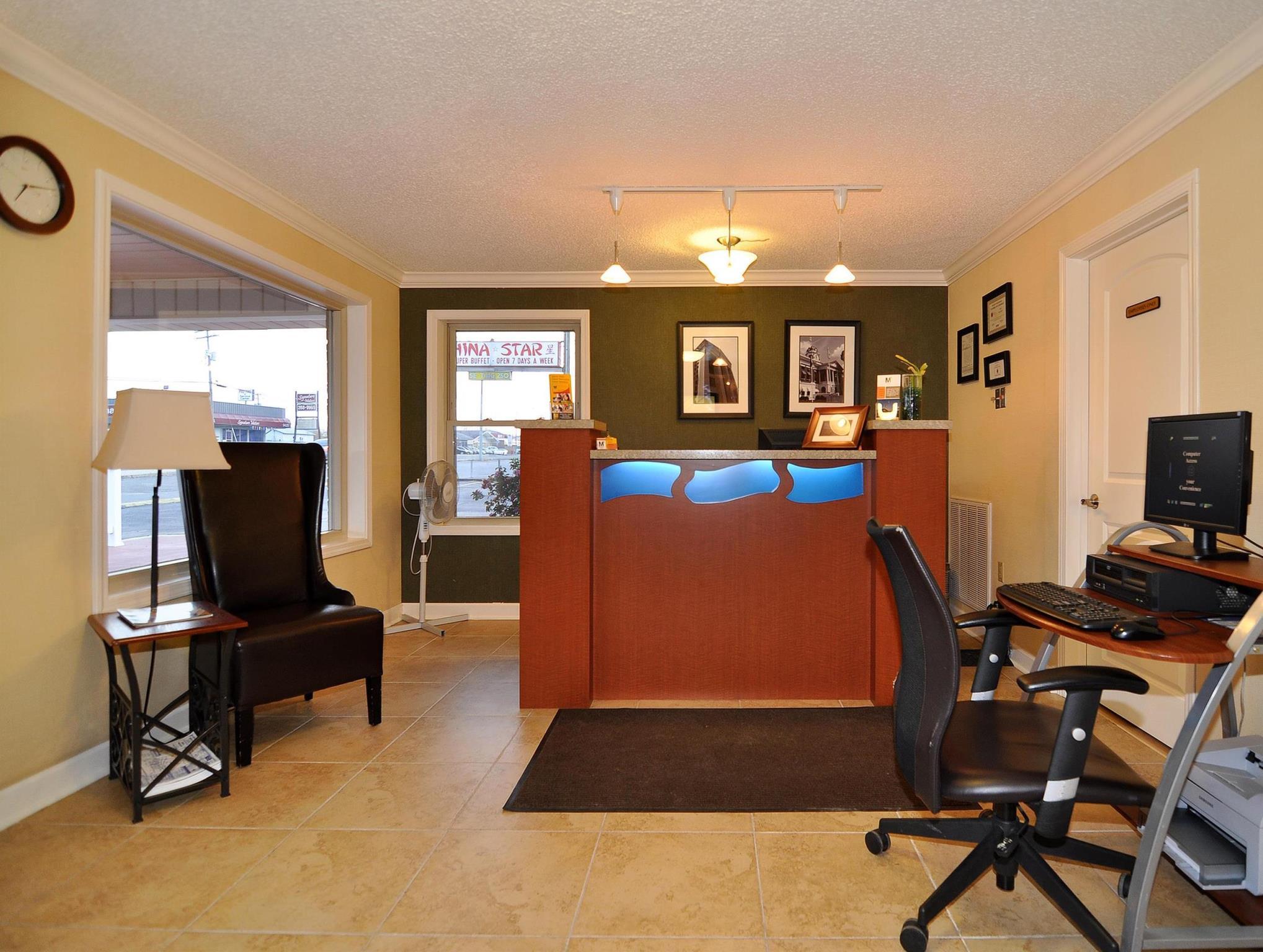 M スター ホテル サーシー 写真