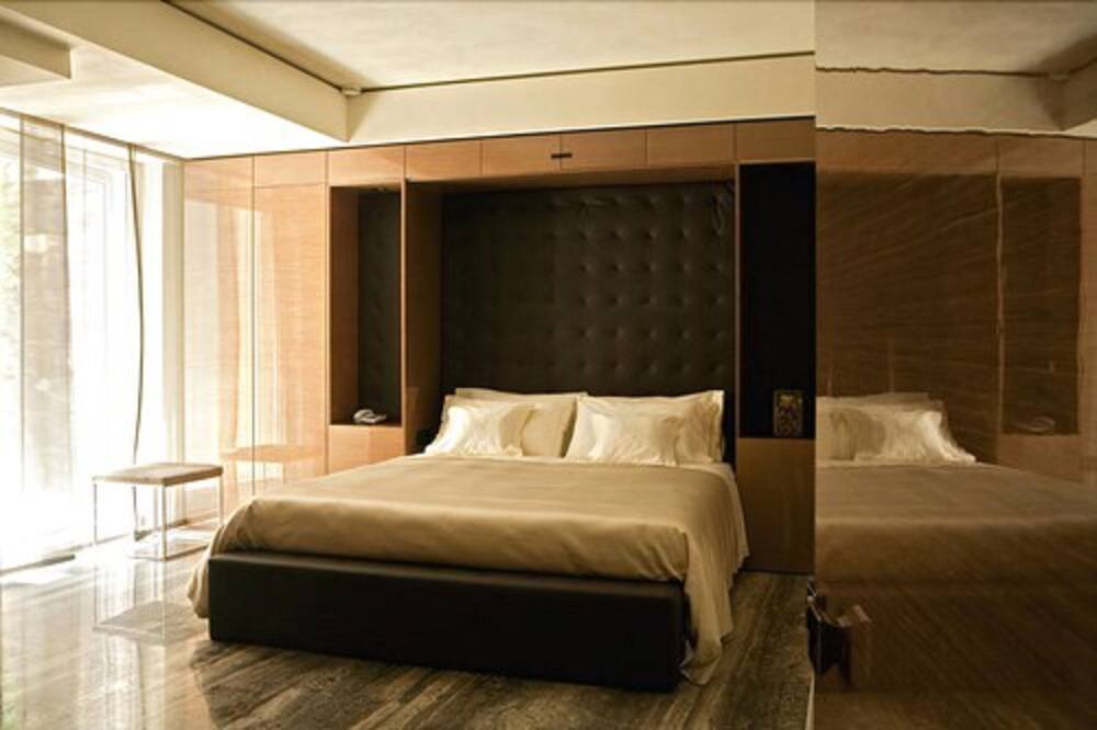 ホテル ロマーノ ハウス 写真