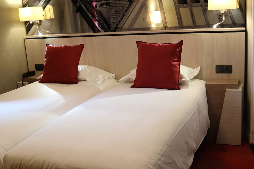 テラス プーラール ホテル 写真