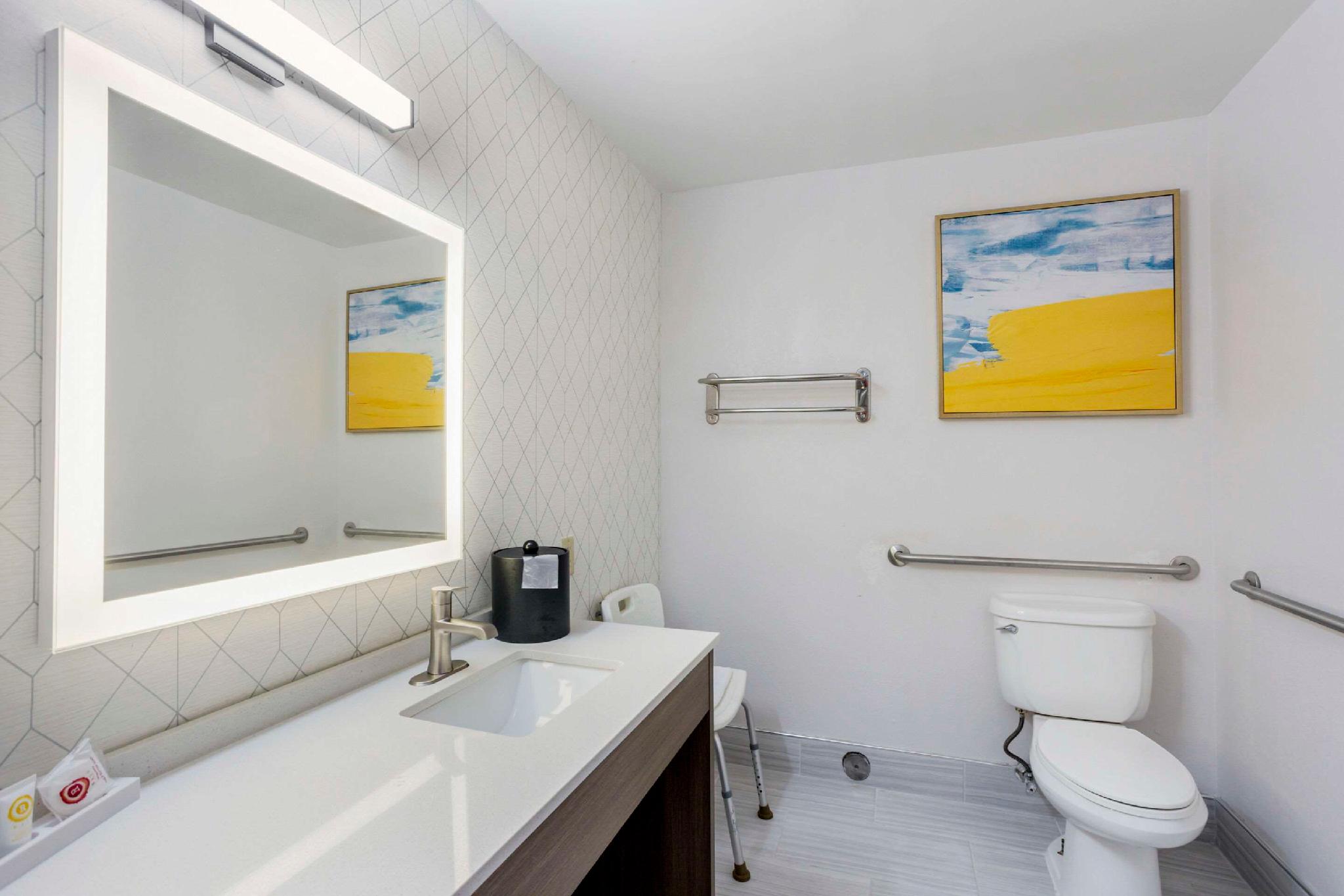 コンフォート イン & スイーツ ブアヒーズ / ウントローレル 写真