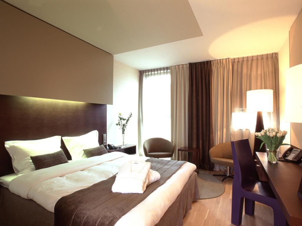 ホテル アルテミス アムステルダム 写真