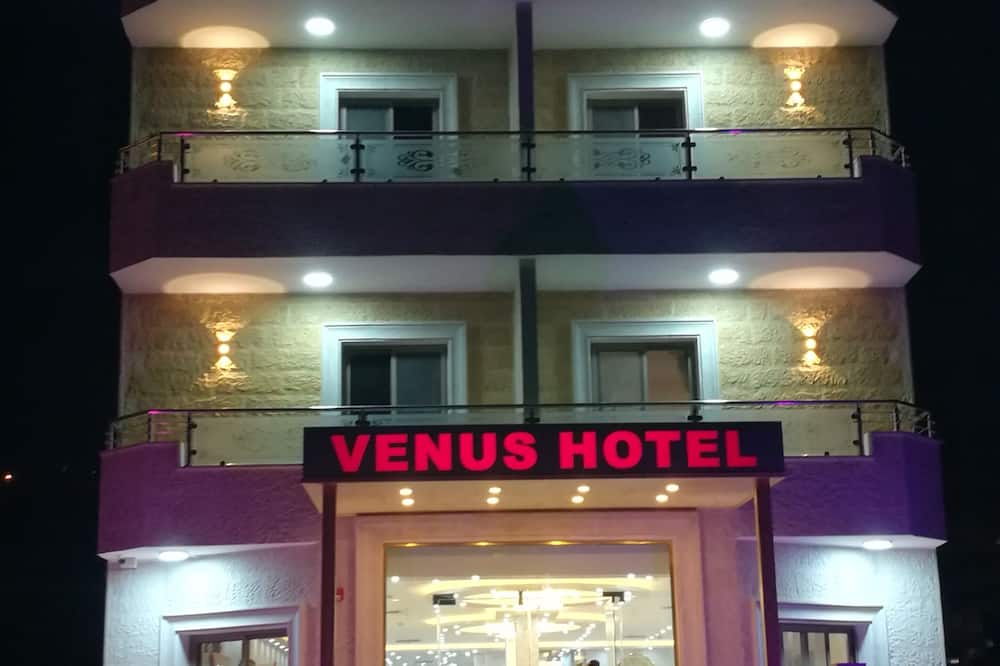 ペトラ ビーナス ホテル 写真