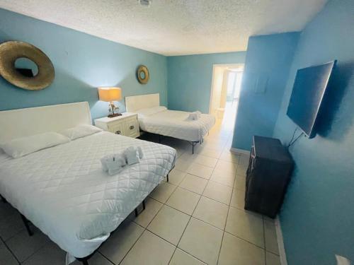 Carolina Winds #2 Great Ocean Front condo pool 写真