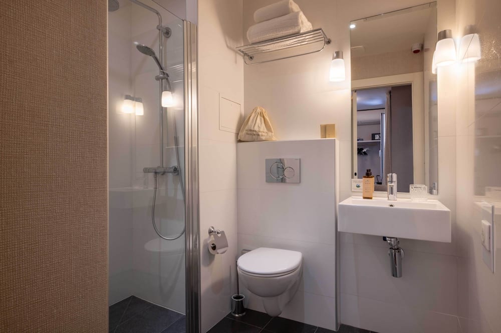 ホテル マドレーヌ オスマン 写真